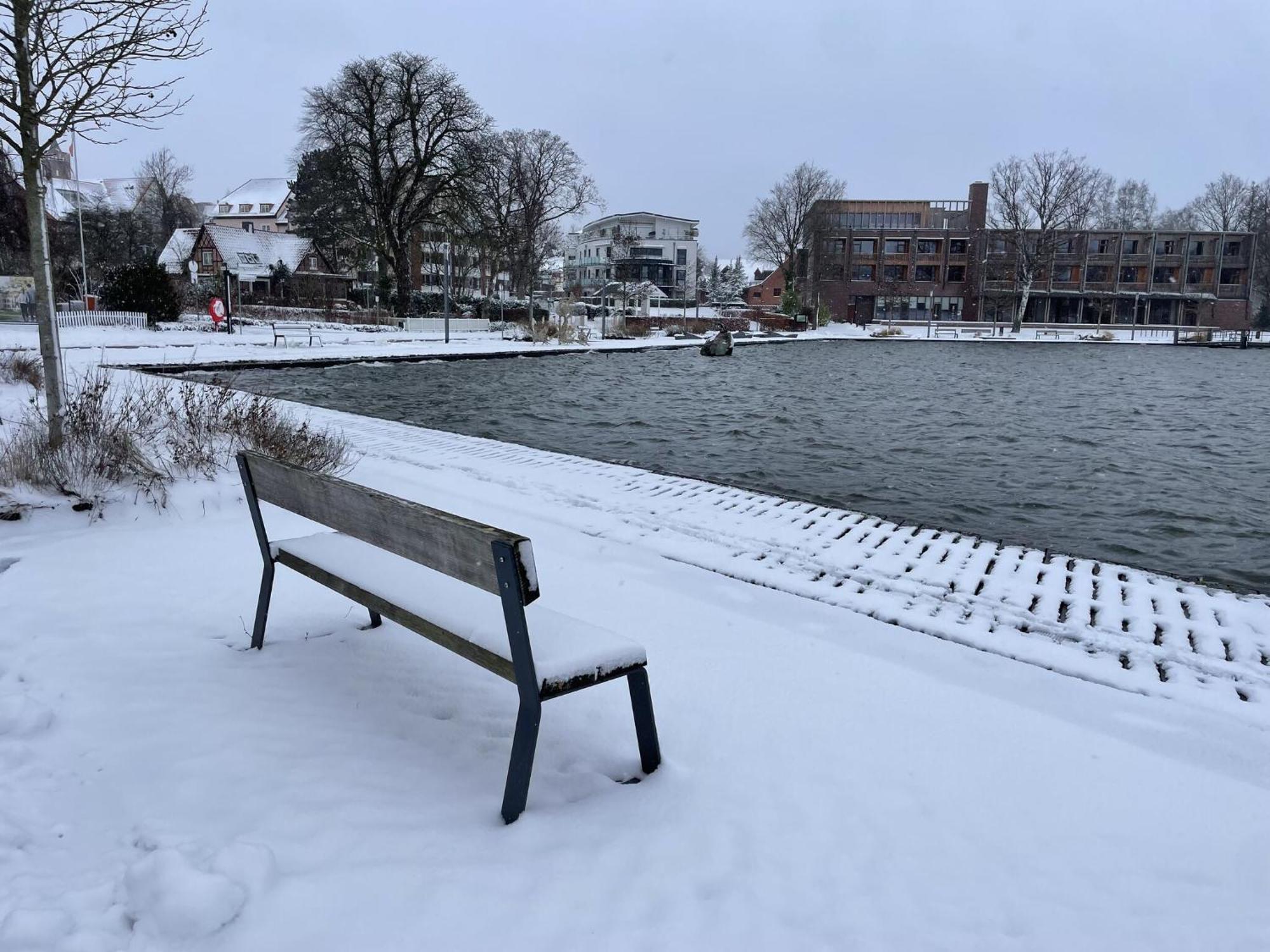 Flat In Eutin On The Kleiner Eutiner See Lake 外观 照片